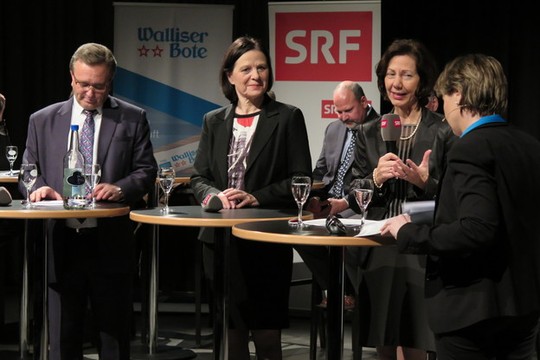 Bild von Podium zu den Staatsratswahlen im Wallis