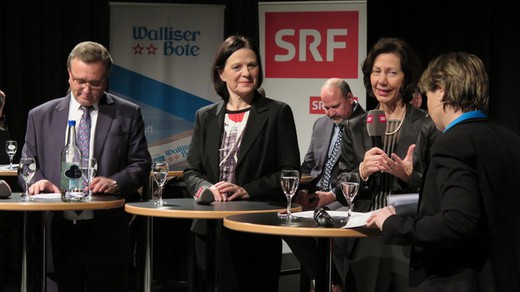 Bild von Podium zu den Staatsratswahlen im Wallis